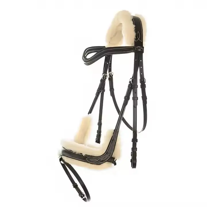 Top Trending English Sheepskin Fur Horse Bridle Equestrian Tack Icelandic Dressage Saddle Quality Leather Horse Riding Equipment 